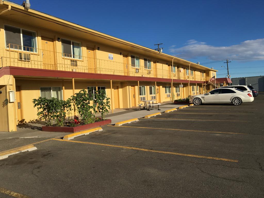 Sunnyside Travel Inn المظهر الخارجي الصورة